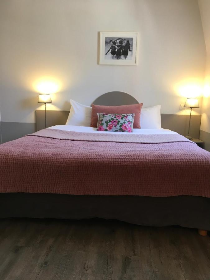 Hotel L'Adresse Тур Екстериор снимка