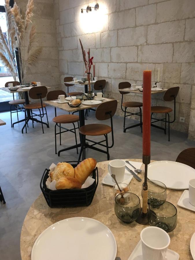 Hotel L'Adresse Тур Екстериор снимка
