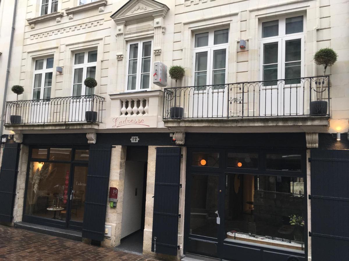 Hotel L'Adresse Тур Екстериор снимка