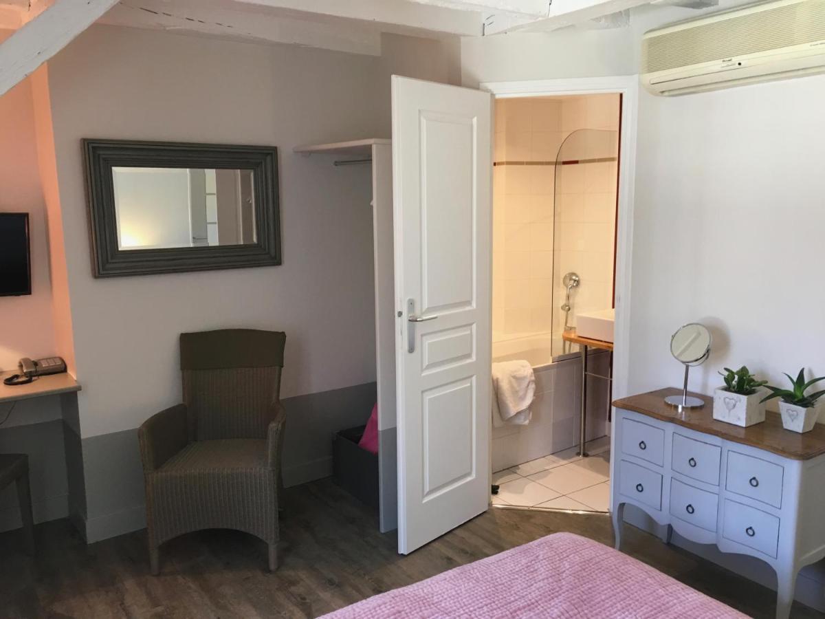 Hotel L'Adresse Тур Екстериор снимка