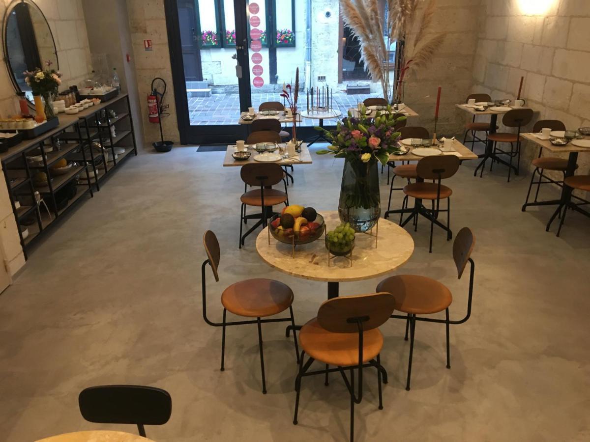 Hotel L'Adresse Тур Екстериор снимка