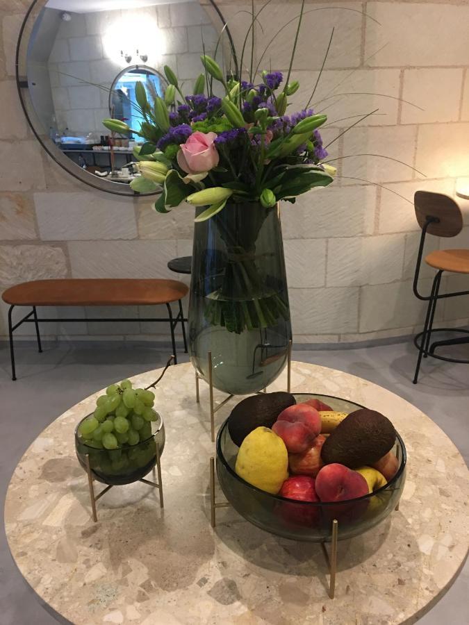 Hotel L'Adresse Тур Екстериор снимка