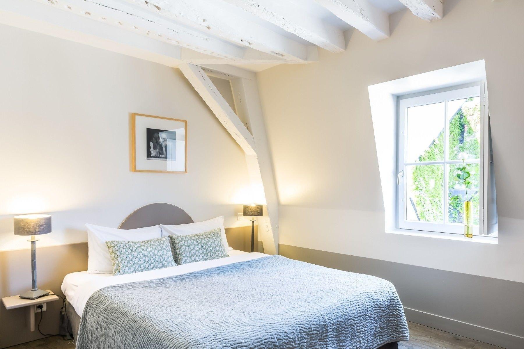 Hotel L'Adresse Тур Екстериор снимка