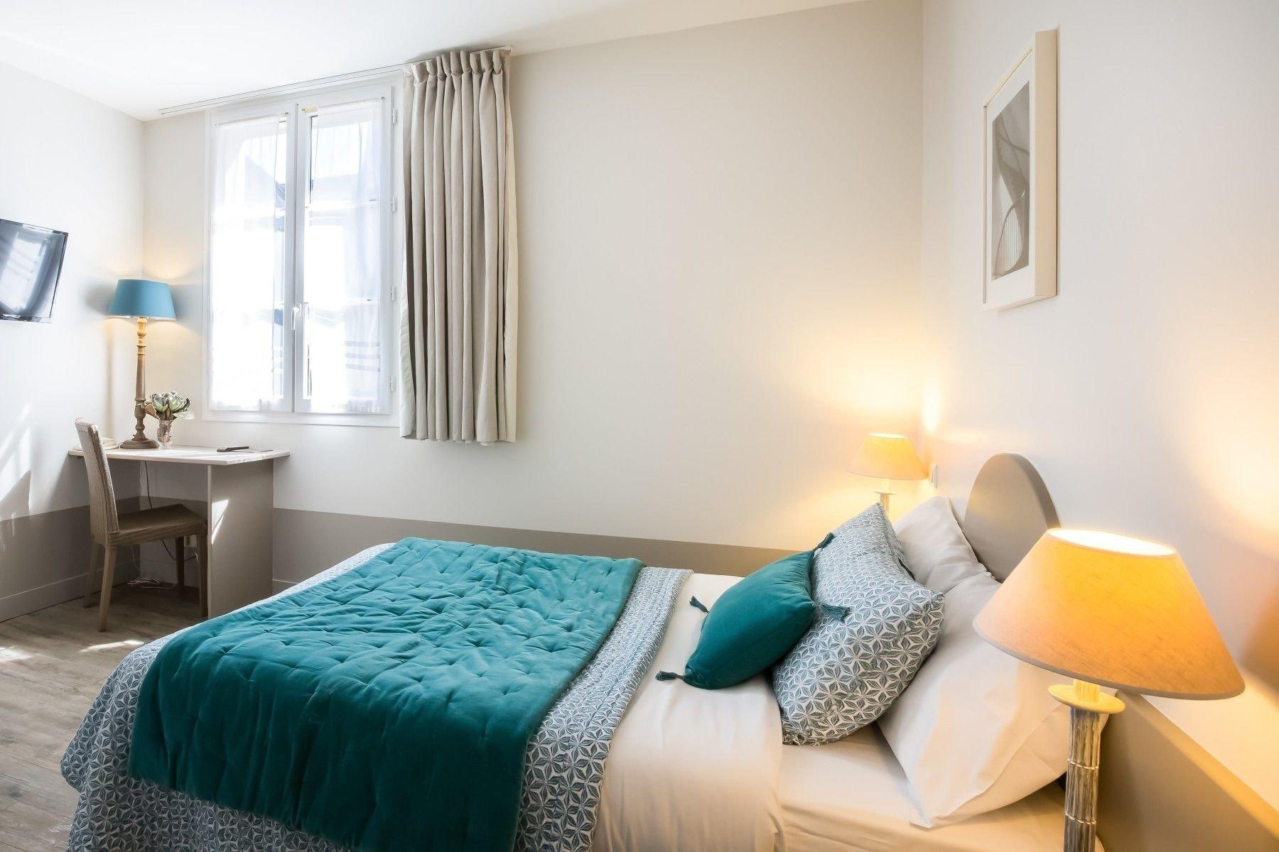 Hotel L'Adresse Тур Екстериор снимка