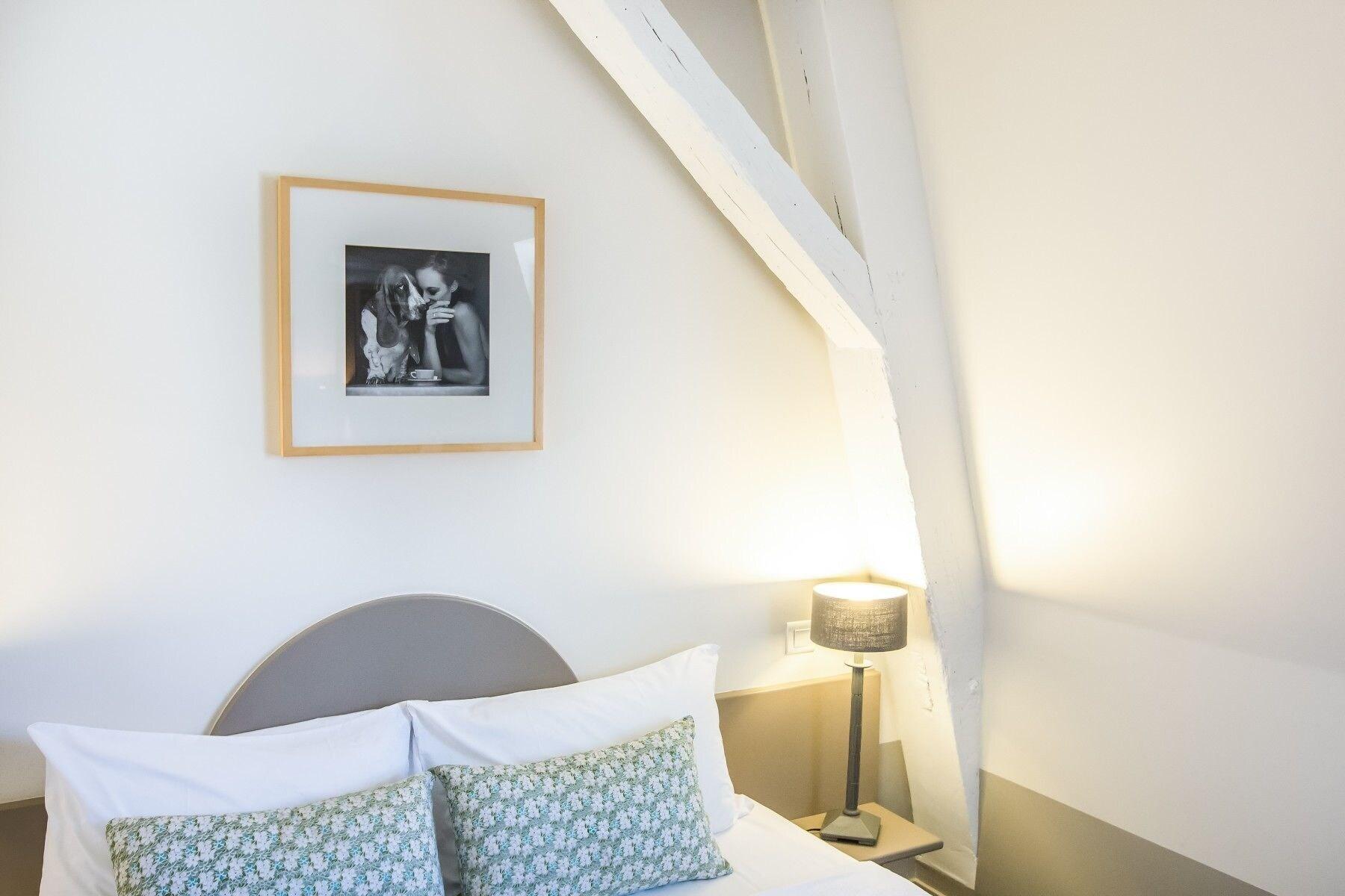 Hotel L'Adresse Тур Екстериор снимка