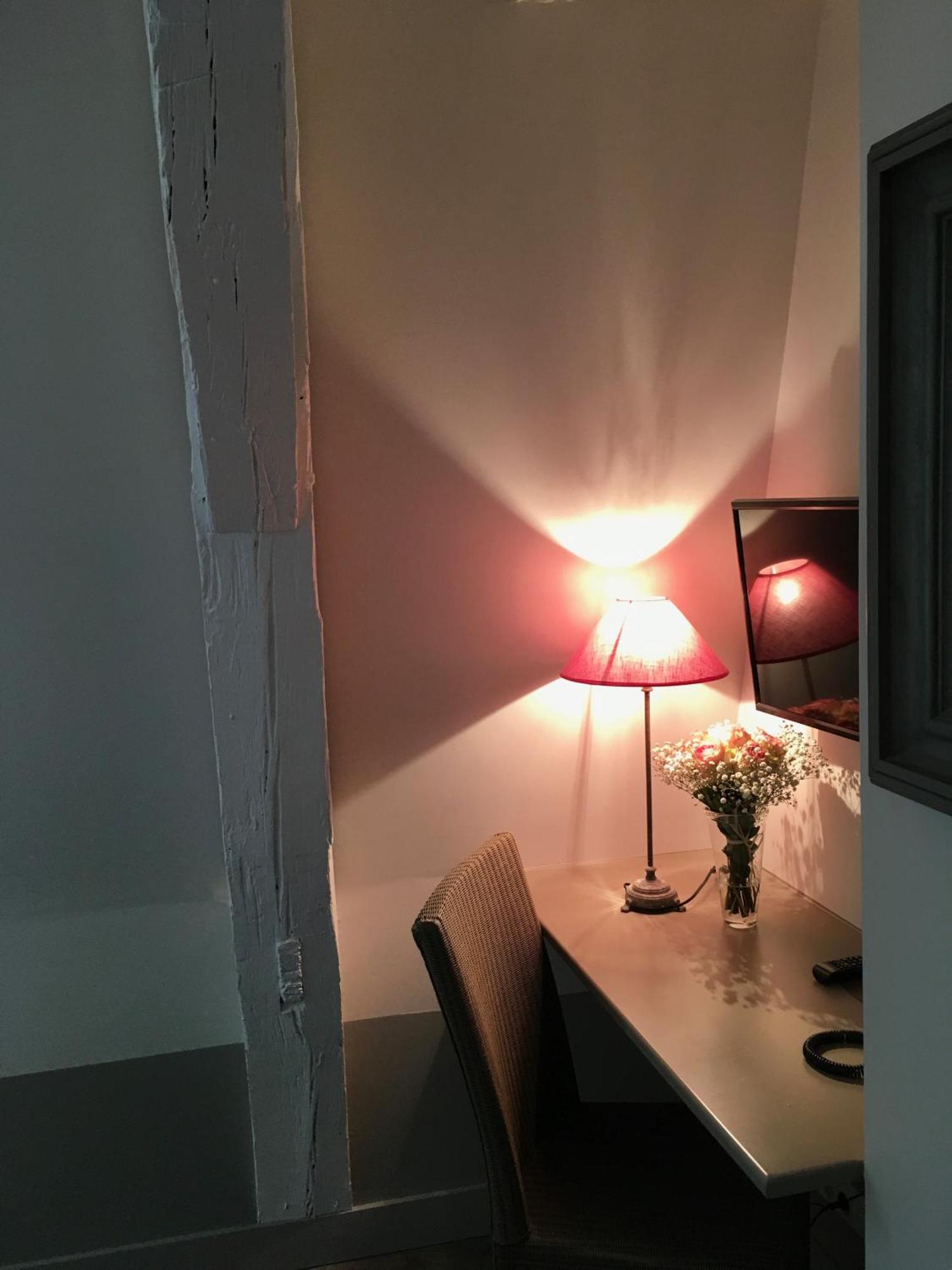Hotel L'Adresse Тур Стая снимка